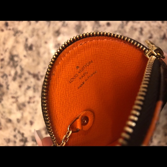 Louis Vuitton Bellboy Authentic Pouch - Picture 6 of 8